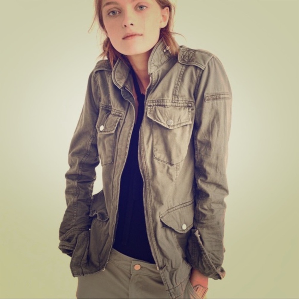Abercrombie & Fitch Women's Utility Jacket in Olive